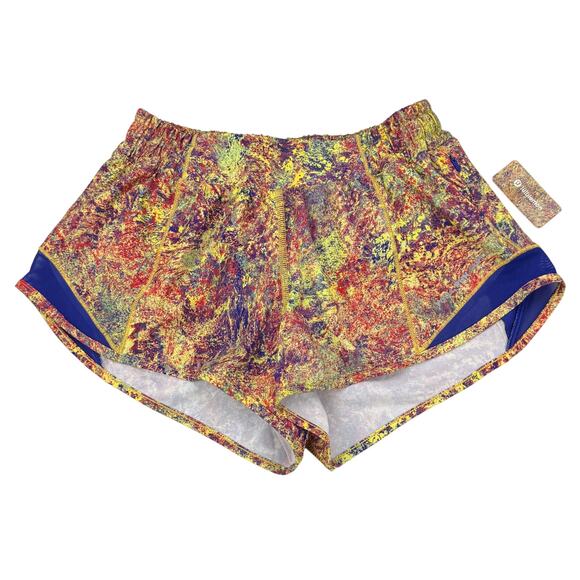 NWT LULULEMON RARE Hotty Hot Shorts 2.5” Size 4 Seawheeze 2019 Multi Red Yellow - Picture 2 of 7